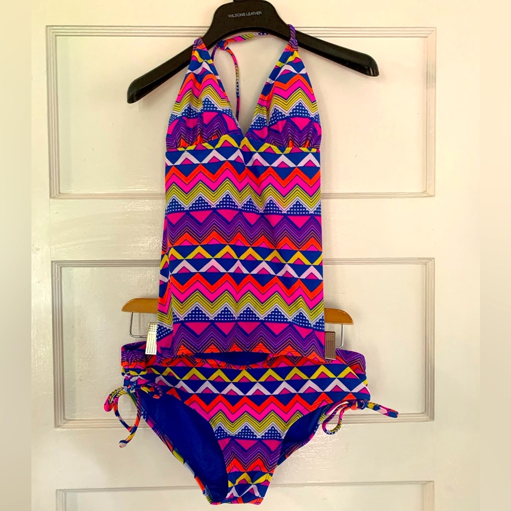 Old Navy hot pink and blue tankini two-pc swimsuit, size M